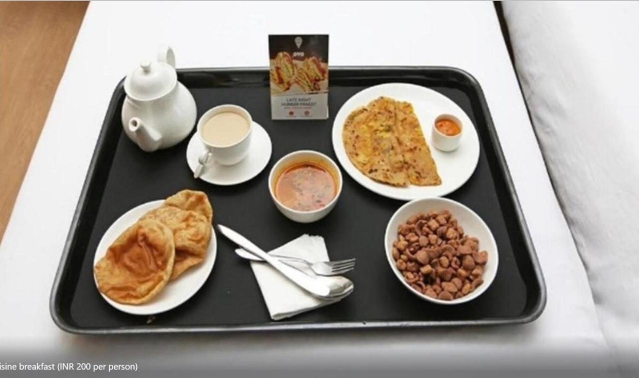 Hotel Clink New Delhi Airport Εξωτερικό φωτογραφία