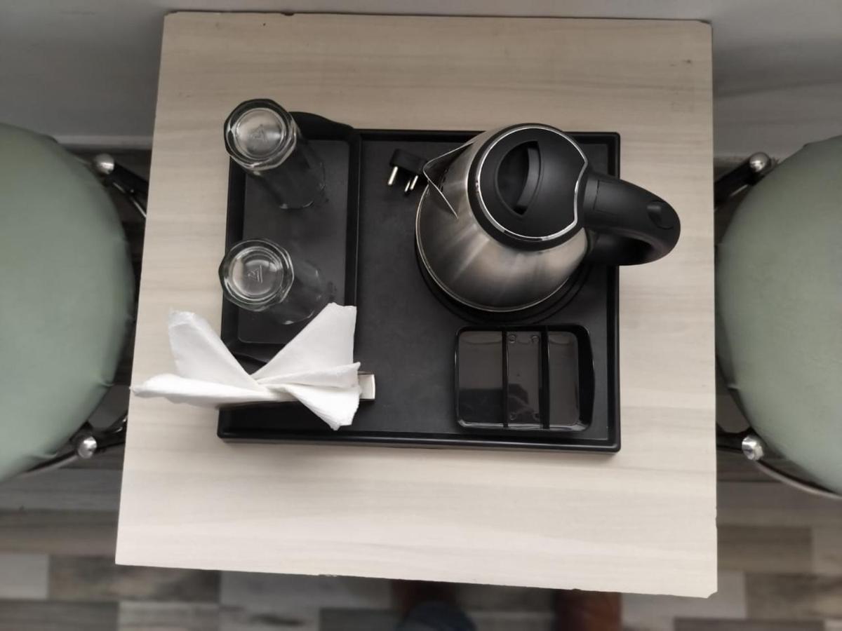 Hotel Clink New Delhi Airport Εξωτερικό φωτογραφία