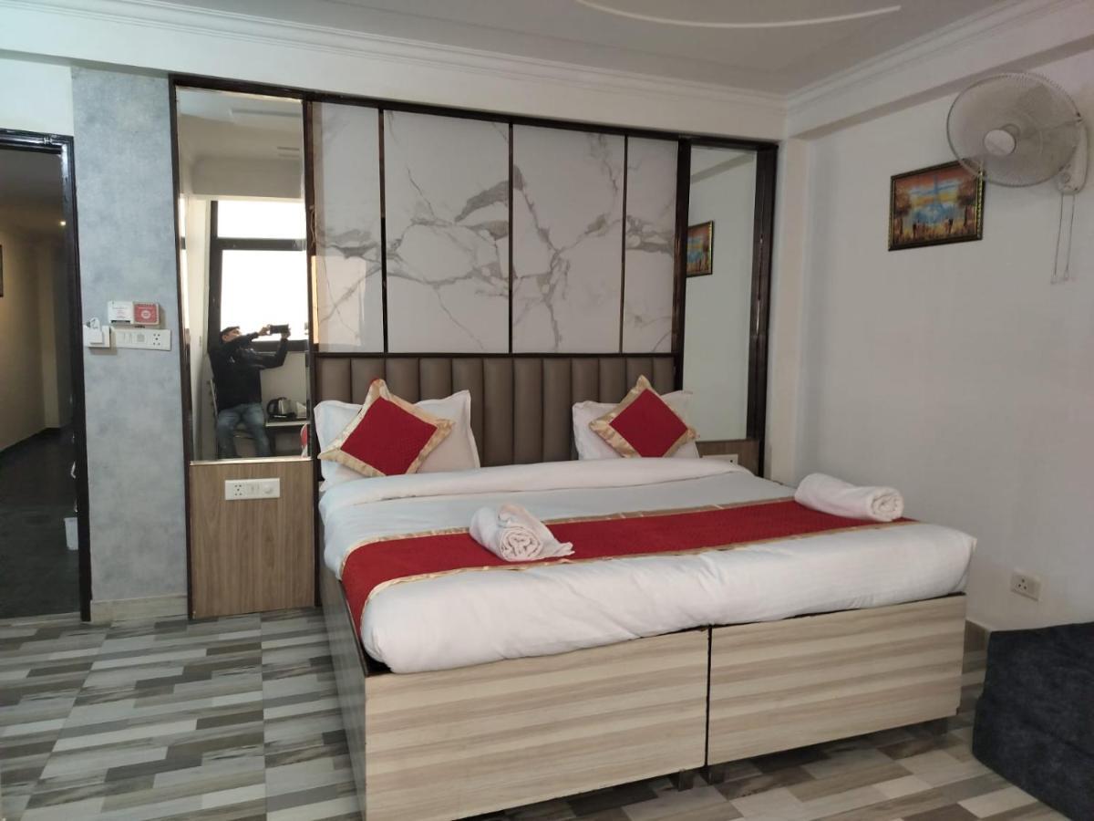 Hotel Clink New Delhi Airport Εξωτερικό φωτογραφία