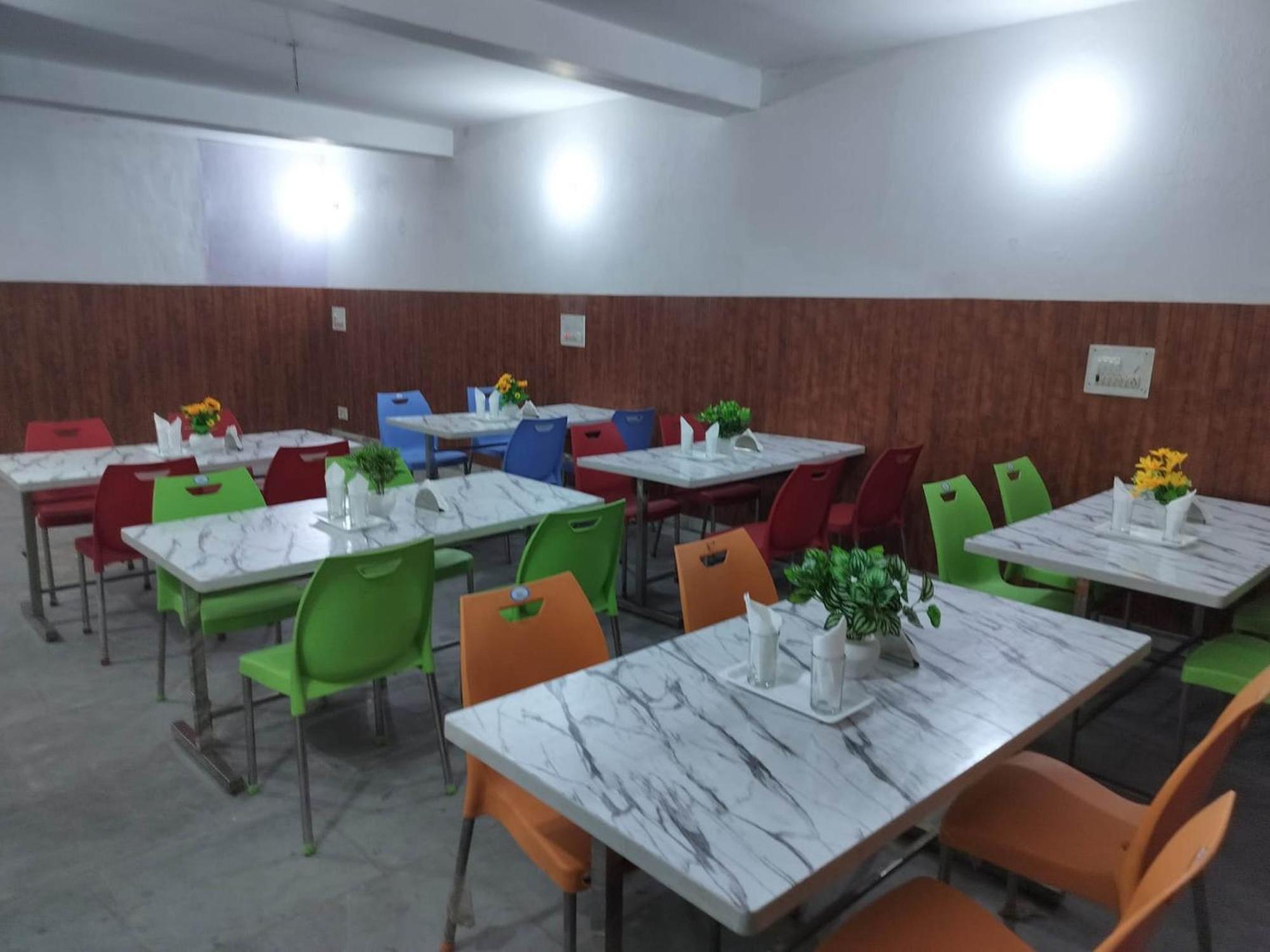 Hotel Clink New Delhi Airport Εξωτερικό φωτογραφία