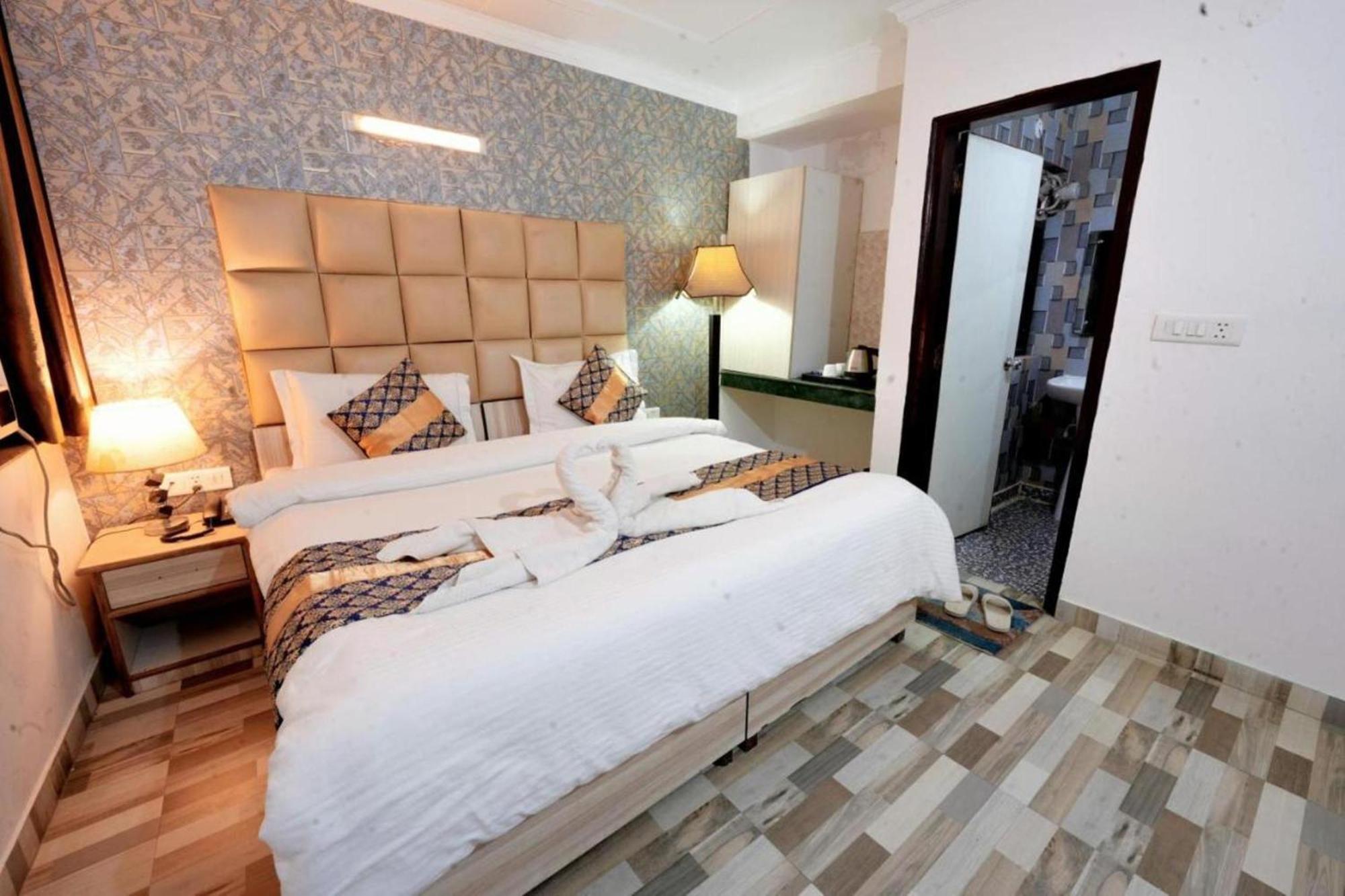 Hotel Clink New Delhi Airport Εξωτερικό φωτογραφία