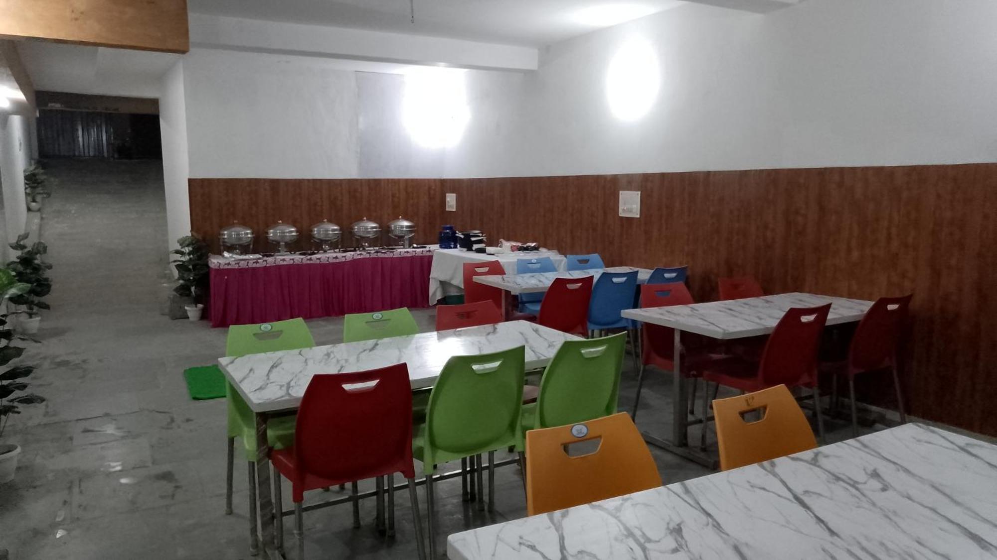 Hotel Clink New Delhi Airport Εξωτερικό φωτογραφία